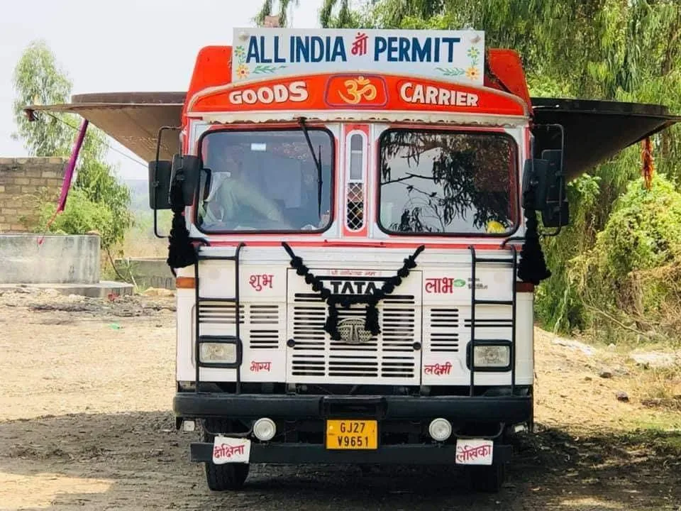 Optimizing Supply Chain Efficiency with Modern Logistics Solutions